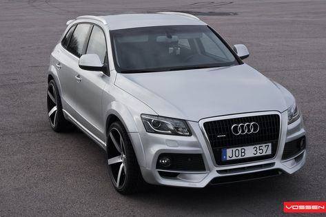 Customized Silver Audi Q5 on 5 Spoke Vossen Wheels Audi Motor, Audi Q, Audi Wagon, Subcompact Suv, Dubai Cars, Vossen Wheels, Silver Car, Audi Rs, Audi Q3