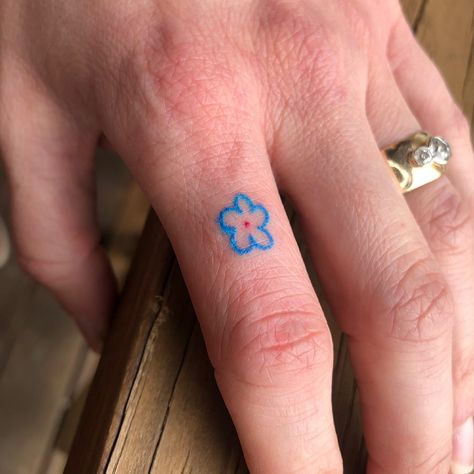 Colored Stick And Poke Tattoo, Colorful Stick And Poke, Small Fun Tattoo Ideas, Aesthetic Tatoos, Craft Tattoo, Colorful Flower Tattoo, Line Drawing Tattoos, Stick Poke Tattoo, Matching Tats