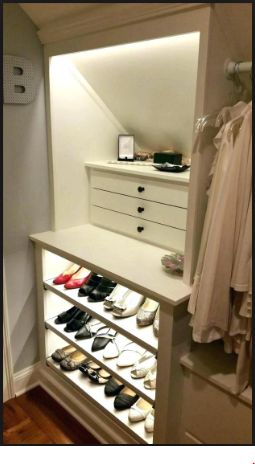 Attic Closet Ideas Angled Ceilings, Attic Closet Ideas, Attic Renovation Ideas, Attic Closet, Closet Custom, Walking Closet, Angled Ceilings, Walk In Closet Design, Small Attic