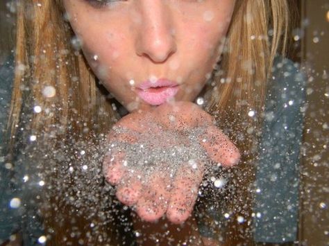 glitter! Blowing Glitter, Site Model, Tumblr Quality, Demotivational Posters, Make It Rain, Glitter Girl, Fairy Dust, Sparkles Glitter, Glitz And Glam