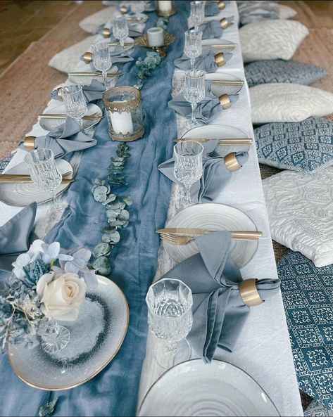 Table Decor For Rectangular Tables, Wedding Decorations Blue, Ice Blue Weddings, Blue Tablescape, Wedding Something Blue, Blue Table Settings, Blue Picnic, Blue Wedding Decorations, White Bridal Shower