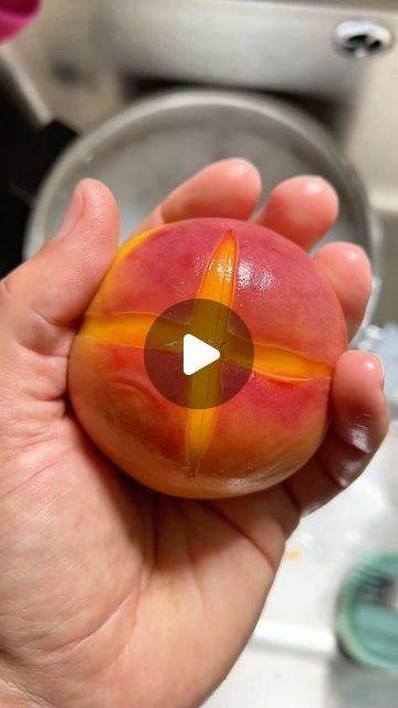 Richard Makin on Instagram: "How to peel peaches! You’ll need this trick for when my VEGAN PEACH COBBLER recipe drops!

Make sure you’re signed up to my Substack newsletter so you don’t miss the recipe! (Comment cobbler and I’ll send you the link)" How To Peel A Peach, Peeling Peaches, Peel Peaches, Substack Newsletter, Vegan Peach Cobbler, Vegan Peach, How To Peel Peaches, Peach Cobbler Recipe, Cobbler Recipe