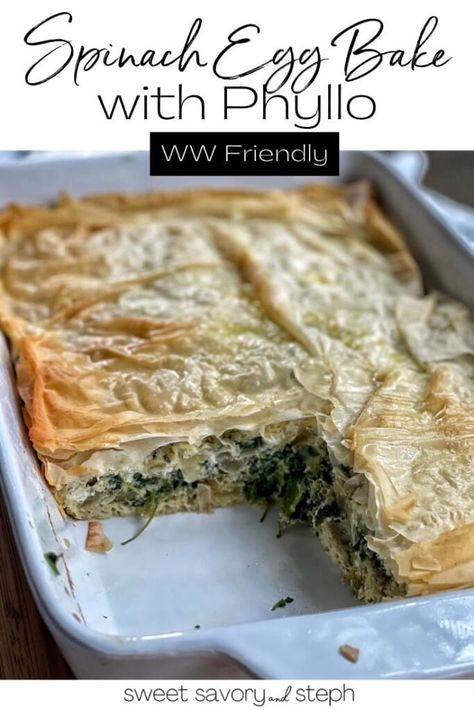 Spinach Egg Bake, Quiche With Hashbrown Crust, Burek Recipe, Phyllo Recipes, Cheese Spinach, Egg Bake, Spinach Pie, Bake Zucchini, Spinach Egg