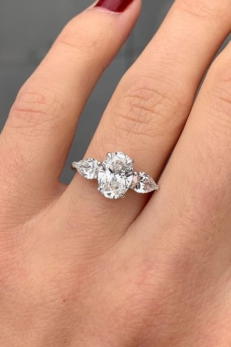 Engagement Rings Three Stone, Engagement Rings Rose Gold, Engagement Rings Rose, Rose Gold Engagement Rings, Rings Oval, Perfect Proposal, Oval Engagement, Rings Diamond, Three Stone Engagement