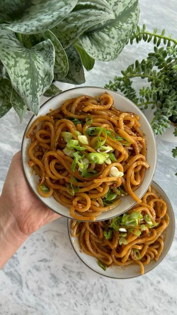 Maxine Sharf on Instagram: "Five minute chili butter udon✨

▪️4 Tbsp Butter▪️2 Cloves Garlic, finely chopped▪️1 - 2 Tbsp Chili Oil Crisp (I used 2 Tbsp but we like spicy!)▪️1 tsp Soy Sauce▪️1/2 tsp Sugar▪️1 tsp Sesame Seeds▪️16 oz. Frozen Udon Noodles▪️1 tsp Rice Vinegar▪️2 Scallions, sliced▪️

🌱Vegan Modification: Sub in plant based butter for butter

1️⃣ Bring a medium pot of salted water to a boil for the udon. 
2️⃣ Meanwhile, in a separate large pan over medium heat, melt the butter then add the garlic. Cook the garlic in butter for about 1 minute until it just starts to sizzle, then add the chili oil, soy sauce, sugar, and sesame seeds. Cook for 1 more minute to combine all the flavors, then turn off the heat until the noodles are ready. 
3️⃣ Boil the noodles until al dente according Plant Based Butter, Maxine Sharf, Chili Butter, Pantry Meals, Rice Noodle Recipes, Udon Noodles, Chili Oil, Food Pantry, Noodle Recipes