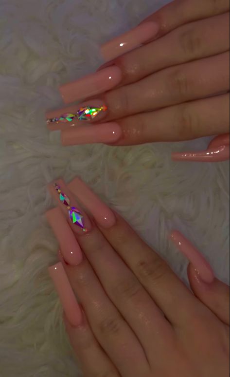 Long Nail With Rhinestones, Long French Tip With Rhinestones, Long Pink Acrylic Nails With Rhinestones, Plain Acrylic Nails With Gems, Solid Color Nails With Rhinestones, Nails Inspiration Diamond, Pink French Tip Nails With Rhinestones, Pink Rhinestone Acrylic Nails, Long Pink Nails With Rhinestones