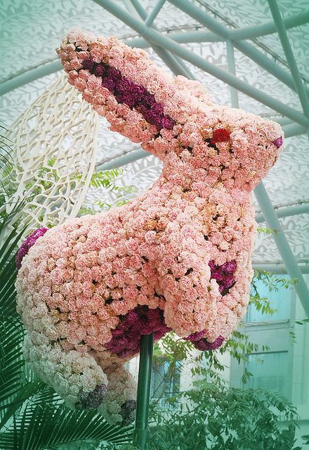 Topiary Animals, Floral Sculptures, Chinese Zodiac Rabbit, Zodiac Rabbit, Floral Sculpture, Flower Sculpture, Topiary Garden, Flower Sculptures, Topiaries