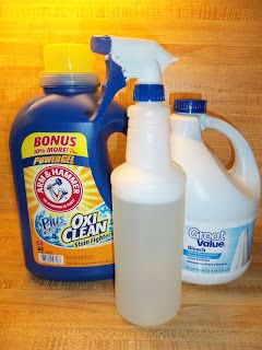 Homemade Clorox Clean Up, Homemade Bleach Cleaner Spray, Clorox Cleanup Recipe, Diy Clorox Cleanup Spray, Clorox Spray, Homemade Bathroom Cleaner, Cleansing Recipes, Closet Freshener, Homemade Bleach