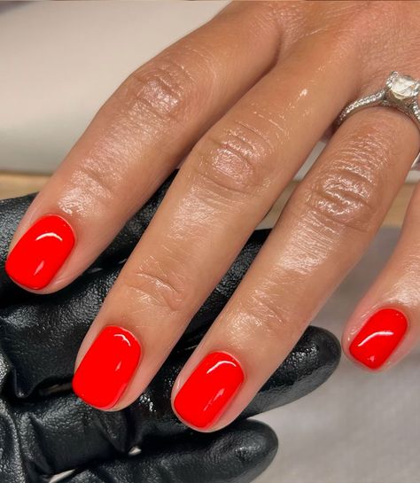 Unghie rosse corallo estive Unghie Sfumate, Nails Inspo, Mani Pedi, Top Priority, Beauty Essentials, Princess Cut, Nails Inspiration, Nail Inspo, Womens Makeup