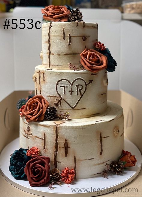 Cake Gallery - Gatlinburg's Little Log Wedding Chapel Mudding Wedding, Mudding Wedding Cakes, Wedding Cakes 2 Tier, Farmhouse Wedding Cake, Grooms Cake Hunting, Hunting Wedding Cake, Grooms Cake Ideas, Cowboy Wedding Cakes, Country Cake