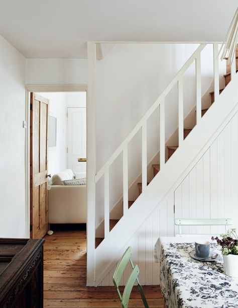 sara emslie - 640 sq ft victorian, richmond, london. Small Staircase, London Interior, Attic Rooms, House Stairs, Staircase Design, Stairs Design, Wooden Doors, Home Fashion, White Walls