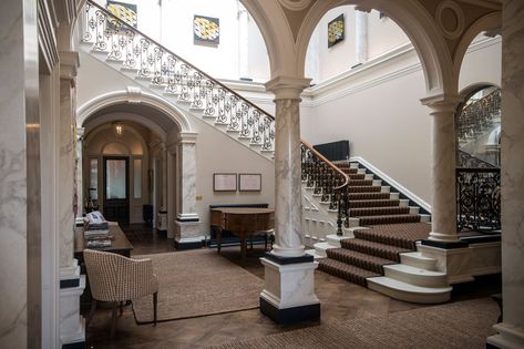 Beaverbrook Hotel, English Manor Interior, English Manor Houses Interior, Manor House Interior, Manor Interior, Hotel Ideas, English Manor Houses, Country House Hotels, Victorian Mansions