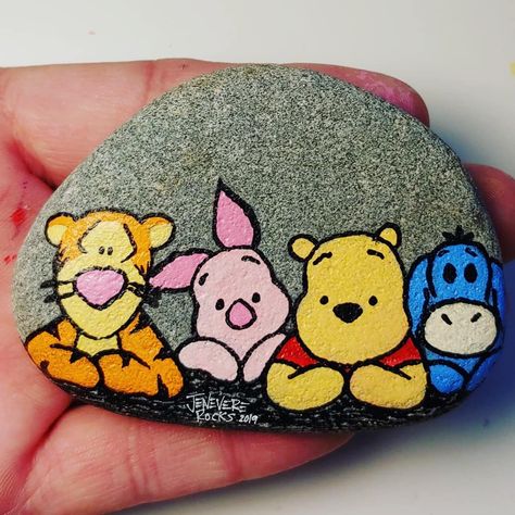 Jenevere Rocks on Instagram: “Winnie the Pooh & friends Painted with @pintar.artsupply paint pens. Sealed with art resin after picture was taken. This one is for a…” Billy B, Diy Rock Art, Posca Marker, Friend Painting, Painted Rock Animals, Pooh And Friends, Stone Art Painting, Painted Rocks Kids, Rock Painting Ideas