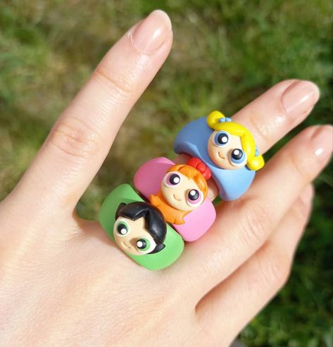 Dough Ring, Cincin Diy, Diy Clay Rings, Aesthetic Craft, Polymer Clay Ring, Clay Rings, Rings Aesthetic, Diy Earrings Polymer Clay, Clay Diy Projects