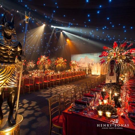 Egyptian Themed 50th Birthday Party | Henry Bonas Egyptian Themed Party, Egyptian Party, Egyptian Wedding, Stile Harry Potter, Dinner Party Table Settings, Moms 50th Birthday, Birthday Party Planner, Prom Themes, Dinner Party Table