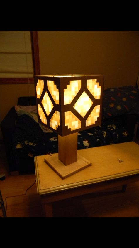 Epic real life minecraft redstone lamp!!! Minecraft Redstone Lamp, Minecraft Lamp, Minecraft Room Decor, Minecraft Bedroom Decor, Minecraft Redstone, Minecraft Bedroom, Diy Minecraft, Minecraft Room, Minecraft Decorations