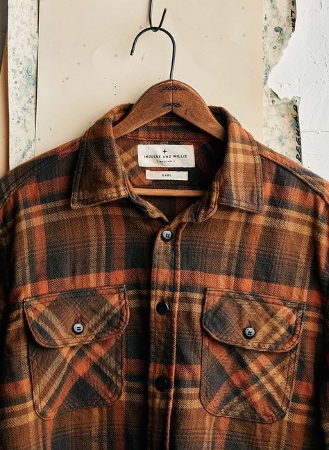 Custom Flannel Shirts, Men Autumn Fashion, Flannel Aesthetic, Lumberjack Style, The Perfect Jeans, Imogene Willie, Concept Clothing, Plaid Shirts, Mens Casual Dress Outfits