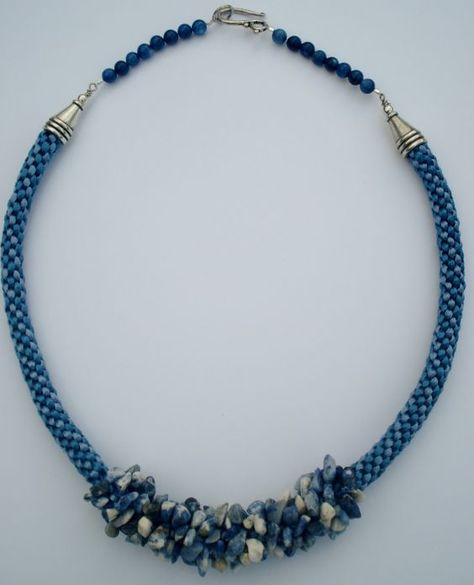 Denim Blue Sodalite Chip Kumihimo Necklace Kumihimo Braiding, Spiral Bracelet, Kumihimo Jewelry, Kumihimo Patterns, Kumihimo Bracelets, Beaded Necklace Patterns, Necklace Patterns, Blue Sodalite, Bracelet Blue