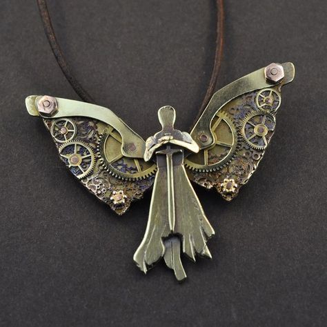 Clockwork Angel Steampunk Angel, Steampunk Creations, Cold Connections, Clock Work, Clockwork Angel, Isabelle Lightwood, Angel Jewelry, The Dark Artifices, Angel Necklace