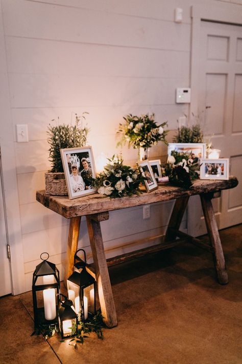 Wedding Reception Entryway, Rustic Wedding Memory Table, Rustic Welcome Table Wedding, Memoir Table At Wedding, Ceremony Entry Decor, Wedding Gift Table Ideas Elegant, Natural Wood Wedding Decor, Rustic Memory Table At Wedding, Memorial Ideas Wedding