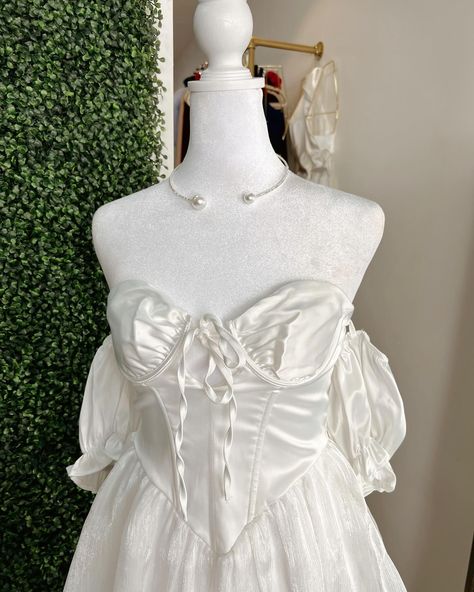 She was a fairy ✨🧚 White Corset Layered Tulle Mini Dress🤩🤍 Sizes: XS, Medium & Large available ‼️ Material doesn’t stretch. Zips at the back. Off shoulder puffy sleeve. Mannequin size: XS Corset Layering, She Was A Fairy, Tulle Mini Dress, White Corset, Back Off, Off Shoulder, Mini Dress, White, Quick Saves