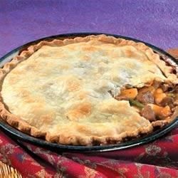 Convenient cooked beef and vegetables bound with a creamy mushroom gravy are tucked into a flaky pie crust. Easy Beef Pot Pie, Beef Pot Pie Recipe, Beef Pot Pie, Leftover Roast Beef, Beef Pot Pies, Vegetable Pie, Beef Pies, Leftover Beef, Pot Pie Recipe