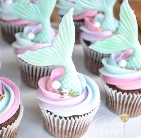 Mermaid Disney Cupcakes, Ideas Cupcakes, Mermaid Cupcakes, Happy Late Birthday, Mermaid Baby Showers, Mermaid Parties, Little Mermaid Birthday, Mermaid Theme Birthday, Late Birthday