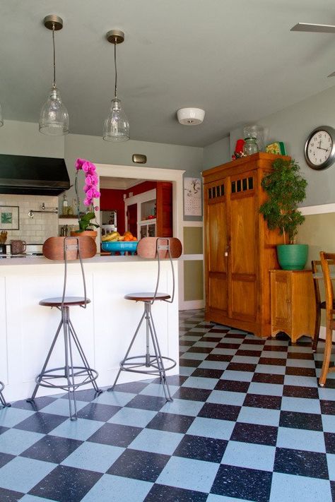 All About: Real Linoleum Flooring Kitchen Flooring Spotlight | The Kitchn not these colors, but love the pattern Linoleum Flooring Kitchen, Linoleum Kitchen Floors, California Craftsman, Kitchen Tour, Craftsman Kitchen, Eclectic Kitchen, Cheap Vinyl, Linoleum Flooring, Modern Stools