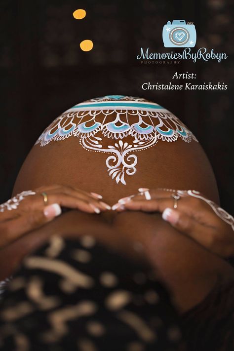 Maternity Painted Belly Photo Shoot, Pregnant Body Painting, Maternity Shoot Painted Belly, Maternity Photography Painted Belly, Maternity Photo Dresses, Henna Pregnant Belly Maternity Photos, Painting On Pregnant Belly Body Art, Belly Henna, Pregnant Belly Painting