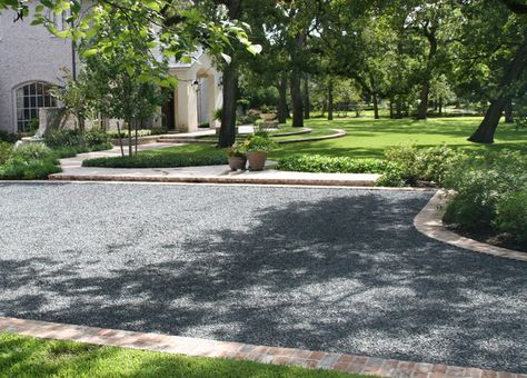 Gray gravel Gravel Driveway Landscaping, Yard Stones, Brick Border, Gravel Parking, Pea Gravel Patio, Brick Edging, Driveway Ideas, Gravel Landscaping, Gravel Driveway