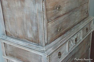 White Washing vs Dry Bushing Gray Wash Furniture, Thrift Store Diy Furniture, Dry Brush Painting, White Washed Furniture, Thrift Store Furniture, Diy Furniture Renovation, Furniture Rehab, Dry Brush, Distressed Furniture