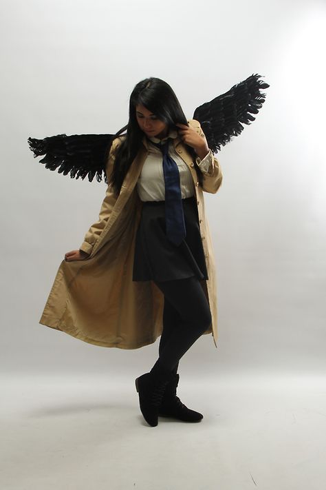 Castiel Castiel Costume Female, Female Castiel Cosplay, Castiel Halloween Costume, Castiel Costume, Castiel Cosplay, Supernatural Cosplay, Cosplay For Women, Supernatural Outfits, Comic Con Costumes