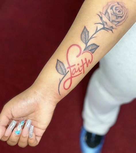 Cute Shoulder Tattoos, Cute Thigh Tattoos, Tattoos Cute, Tattoos Infinity, Rose Tattoos For Women, Cool Wrist Tattoos, Hand Tattoos For Girls, Girl Arm Tattoos, Cute Hand Tattoos