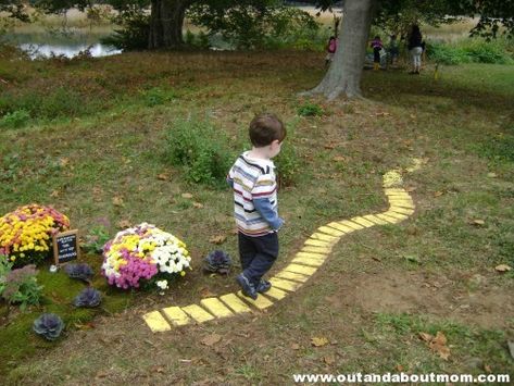 YellowBrickRoad Children Garden, Outdoor Play Areas, Coops Diy, Garden Idea, Diy Projects For Beginners, Children's Garden, Real Plants, Perfect Garden, Gardening For Kids