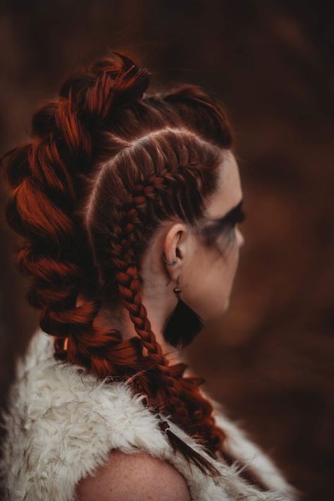 Viking Hair Aesthetic, Viking Hair Inspiration, Viking Inspired Hairstyles, Warrior Braids Woman, Viking Nails Designs, Viking Nail Art, Viking Hair Styles, Viking Inspired Hair, Vikings Hairstyles