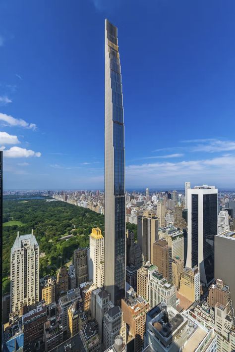 SHoP's 111 West 57th Street supertall tower is one important step closer to completion | News | Archinect 111 West 57th Street, Skyscraper New York, Shop Architects, New York Buildings, British Architecture, High Building, New York Museums, Exterior Cladding, Lower Manhattan