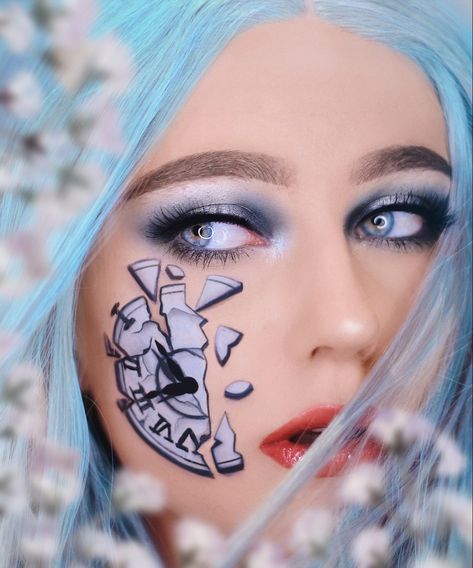 #makeup #mua #makeuplover #makeupideas #beauty #facepainting #eyeshadow #photography #photoshootideas Eyeshadow Photography, My Makeup, Face Painting, Makeup Lover, Halloween Face, Face Makeup, Halloween Face Makeup, Makeup Looks, Clock