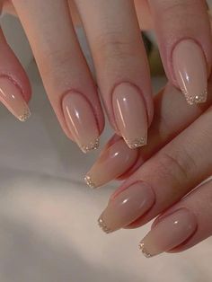 Fall Almond Nails, Mauve Nails, Easter Nail Designs, Bunny Nails, Easter Nail Art, French Tip Nail Designs, Spring Nail Trends, Nude Nail, Nude Nail Designs