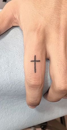 Small Tattoos For Boys, Tiny Tattoo Designs, Small Tattoos For Men, Tattoo Artist Tattoo, Unique Small Tattoo, Tattoo Design Tattoo, Tattoo Me, Hand And Finger Tattoos, Men's Small Tattoo