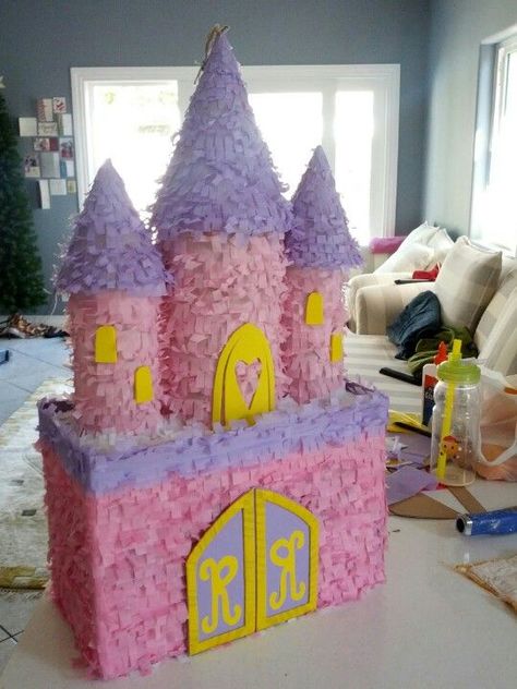 Castle Pinata, Princess Pinata, Sparkle Princess, Pink Princess Party, Sofia The First Birthday Party, Birthday Pinata, Disney Princess Birthday Party, Princess Parties, Prince Party