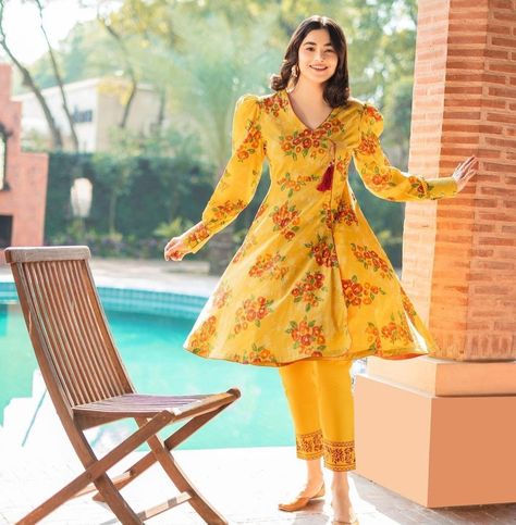 Short Angrakha Style Frock Pakistani, Angrakha Frock Casual, Angrakha Design Frock, Cotton Angrakha Suits, Angrakha Style Short Frock, Angrakha Style Frock Pakistani, Angrakha Style Frock, Angrakha Frock, Angrakha Style Dresses