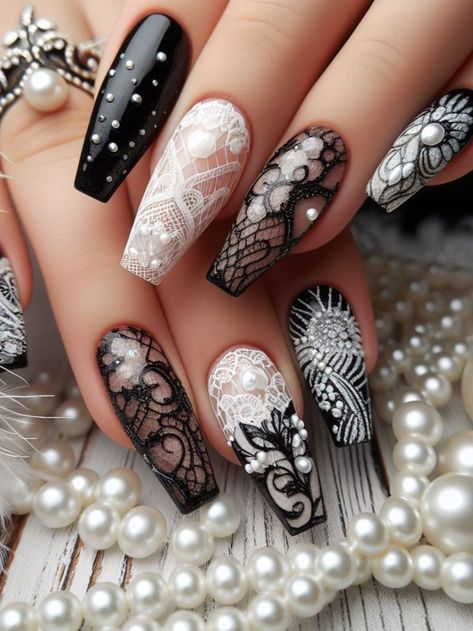 A vintage-inspired black and white nail design featuring intricate lace patterns and pearl accents, evoking old Hollywood glamour. Nails For Paris Trip, Old Hollywood Nails, White Spring Nails, Black Lace Nails, Black And White Nail Design, 2016 Nails, White Nail Design, Lace Nail Design, White Lace Nails