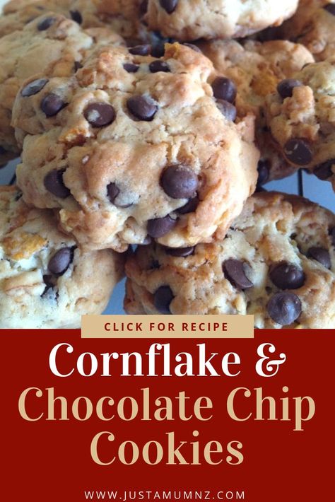 These cornflake cookies are delicious and easy. Made with simple ingredients, kids will love them, Perfect for lunch boxes. Chocolate chips, corn flakes. #baking #recipe #cornflakes #chocolate #best #easy #cookies #biscuits Cornflakes Chocolate, Cornflake Recipes, Easy Delicious Cookies, Flake Recipes, Cornflake Cookies, Cereal Treats, Baking Recipe, Choco Chips, Corn Flakes