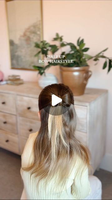 Aynsley Ovard Jorgensen on Instagram: "I can’t handle this cute bow!!!🎀💛 tag me if you try it!!! #bowhair #bowhairstyle #hairstyle #hair #toddlerhairstyles #toddlerhair #hairtutorial #hairideas #schoolhair #halfuphalfdownhairstyle #easyhairstyles #littlegirlhairstyles #momanddaughter #schoolhair #halfuphairstyle" Bow Half Up Half Down Hair, Half Up Half Down Bow Hairstyle, Half Up Bow Hairstyle, Half Up With Bow Hairstyle, Easy Half Up Half Down Hair With Bow, Hair Bow Tutorial Hairstyle Half Up, Half Updo With Bow, Half Up Half Down Bow, Aynsley Ovard