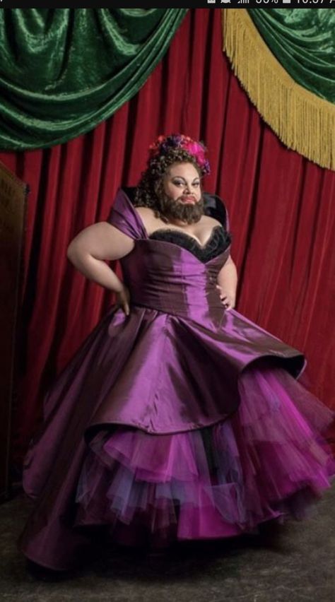 The Greatest Showman. Lettie Lutz The Greatest Showman Bearded Lady, Bearded Woman, Keala Settle, Showman Movie, Circus Costume, Bearded Lady, Rebecca Ferguson, The Greatest Showman, Circus Party