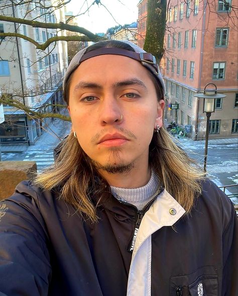 #landoncube #rappers #wallpapers #music Landon Cube, Wallpapers Music, Lil Skies, Pretty Men, Rappers, Wallpapers, Music, Quick Saves