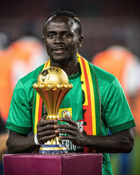 Sadio Mane will have a stadium named Sadio Mane Senegal, Liverpool Fc Badge, Football Player Costume, Senegal Football, Cristiano Ronaldo Quotes, Ronaldo Quotes, Sadio Mane, Football Awards, This Is Anfield