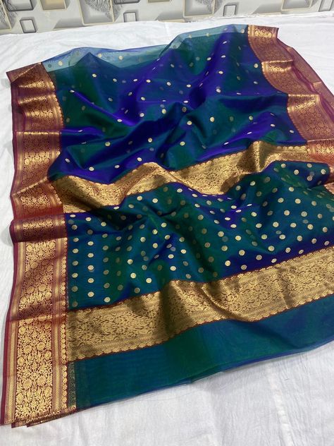 Velvet Blouse Design, Silk Saree Blouse Designs Patterns, Saree Wearing, Saree Wearing Styles, Bridal Sarees South Indian, South Silk Sarees, Silk Sarees With Price, Wedding Saree Blouse, Wedding Saree Blouse Designs