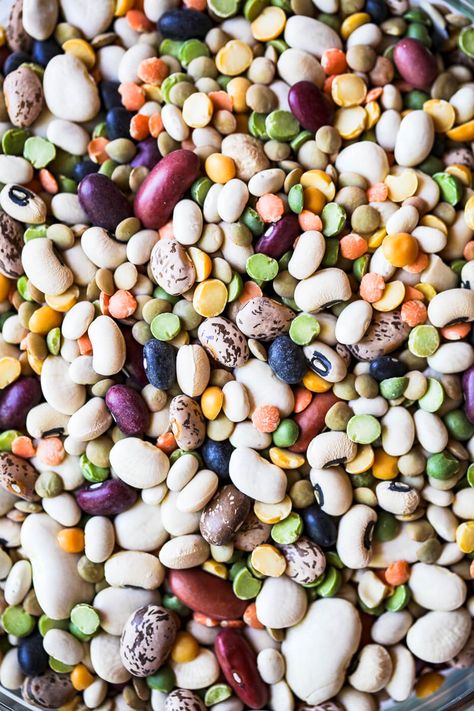 Legumes 101: Everything You Need to Know About Legumes Legumes List, Health Benefits Of Beans, Beans And Legumes, Dry Beans Recipe, Nutrition Challenge, Plant Reference, Tiger Video, Edamame Hummus, Cranberry Beans