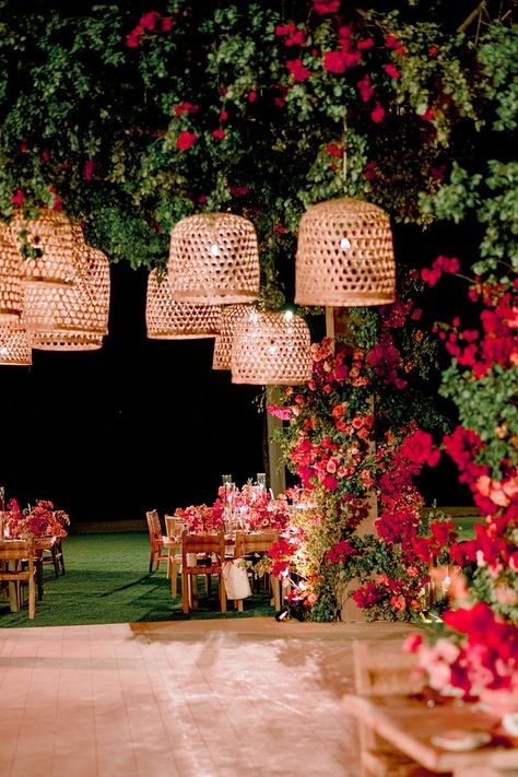 MEXICAN MODERN WEDDING AT THE O&O PALMILLA – Sarai Flores Latin Wedding Aesthetic, Romantic Mexican Aesthetic, Colorful Mexico Wedding, Colorful Desert Wedding, Indian Mexican Wedding, Mediterranean Wedding Decor, Moroccan Theme Wedding, Rancho Wedding Mexican, Mexican Wedding Aesthetic